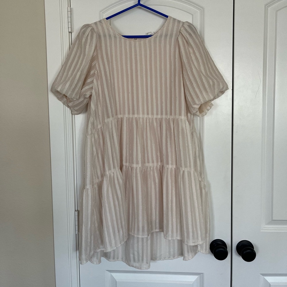 Blu Pepper Women’s Baby Doll Tiered Cream Flowy Puff Sleeves Dress